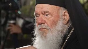 Σάλος με την πήρε θέση ο Ιερώνυμος για μισθούς Mητροπολιτών