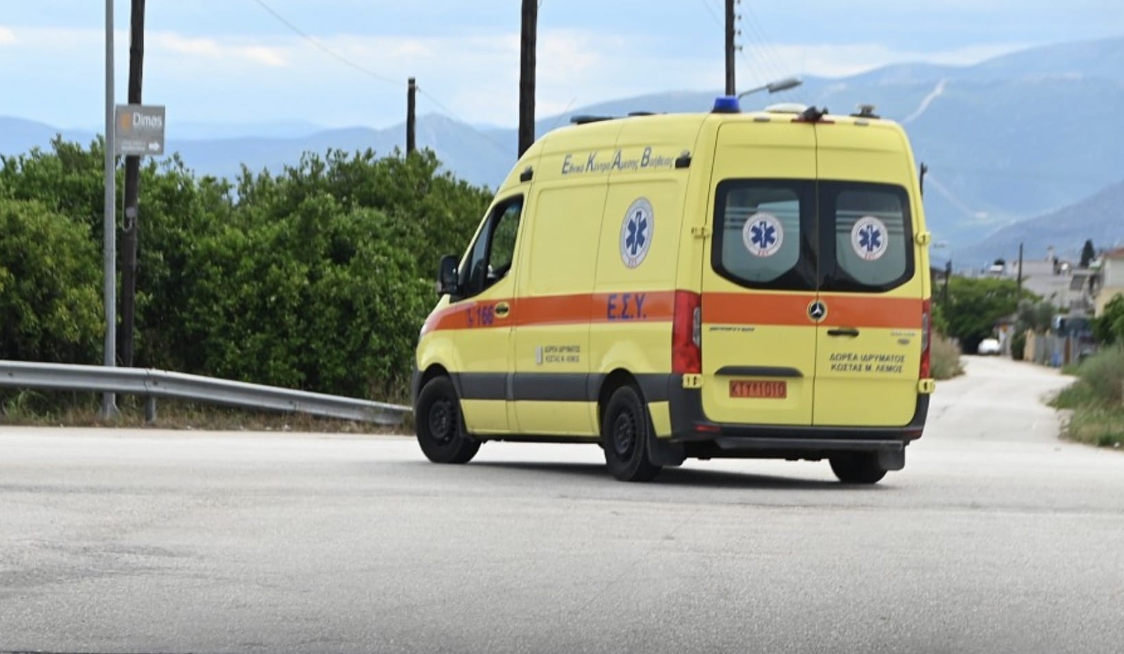 Nεκρός 75χρονος που δέχθηκε επίθεση από άλογο ενώ πήγαινε να αγοράσει καφέ
