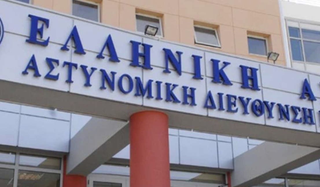 Νεκρή γυναίκα στα κρατητήρια – Είχε πετάξει το παιδί της σε κάδο σκουπιδιών 