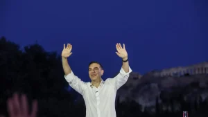 Ο Τσίπρας επιχειρεί δυναμικό come back με τρεις παρεμβάσεις σε δέκα ημέρες