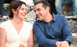 Αλέξης Τσίπρας – Μπέττυ Μπαζιάνα: Μόλις μαθεύτnκε η είδηση για το ζευγάρι