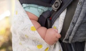 ΜΠΑΙΝΕΙ ΤΟ ΕΚΤΑΚΤΟ ΕΠΙΔΟΜΑ ΠΑΙΔΙΟΥ: ΤΙ ΩΡΑ ΘΑ ΕΜΦΑΝΙΣΤΟΥΝ ΤΑ 150 ΕΥΡΩ ΣΤΟΥΣ ΛΟΓΑΡΙΑΣΜΟΥΣ