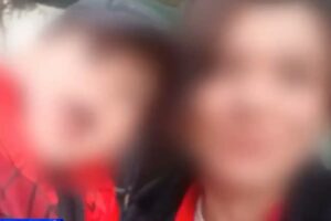 ΝΕΑ ΟΙΚΟΓΕΝΕΙΑΚΗ ΤΡΑΓΩΔΙΑ: ΜΑΝΑ ΣΚΟΤΩΣΕ ΤΟΝ 4ΧΡΟΝΟ ΓΙΟ ΤΗΣ
