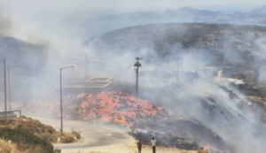 Το Aνατριχιαστικό βίντεο από τη μάχη των πυροσβεστών με τις φλόγες: «Πάμε, πρέπει να φύγουμε»