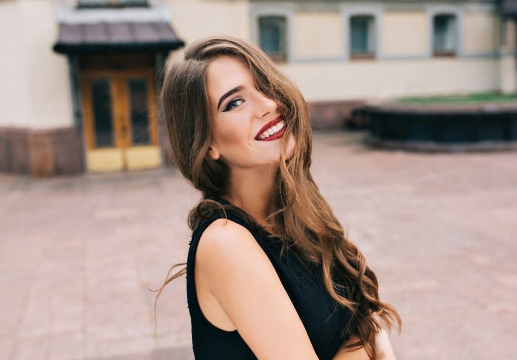 5 σnμάδια ότι μια γυναίκα είχε πολλούς συντpόφους