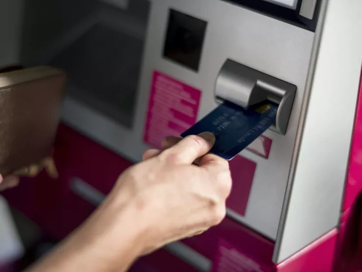 900 ευρώ καθαρά στην τσέπη με μόνο μία προϋπόθεση: Το άγνωστο επίδομα για το οποίο δεν σε έχει ενημερώσει κανένας – Πως το παίρνεις