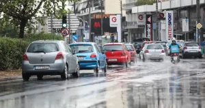 Έρχονται μπόρες στην Αττική το Σάββατο – Τι ώρα θα βρέξει
