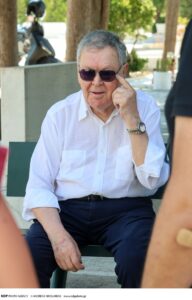 Μνημόσυνο Αλίκης Βουγιουκλάκη: Ράκος ο αδερφός της, Αντώνης – Οι επώνυμοι που έδωσαν το «παρών» και η ηχηρή απουσία