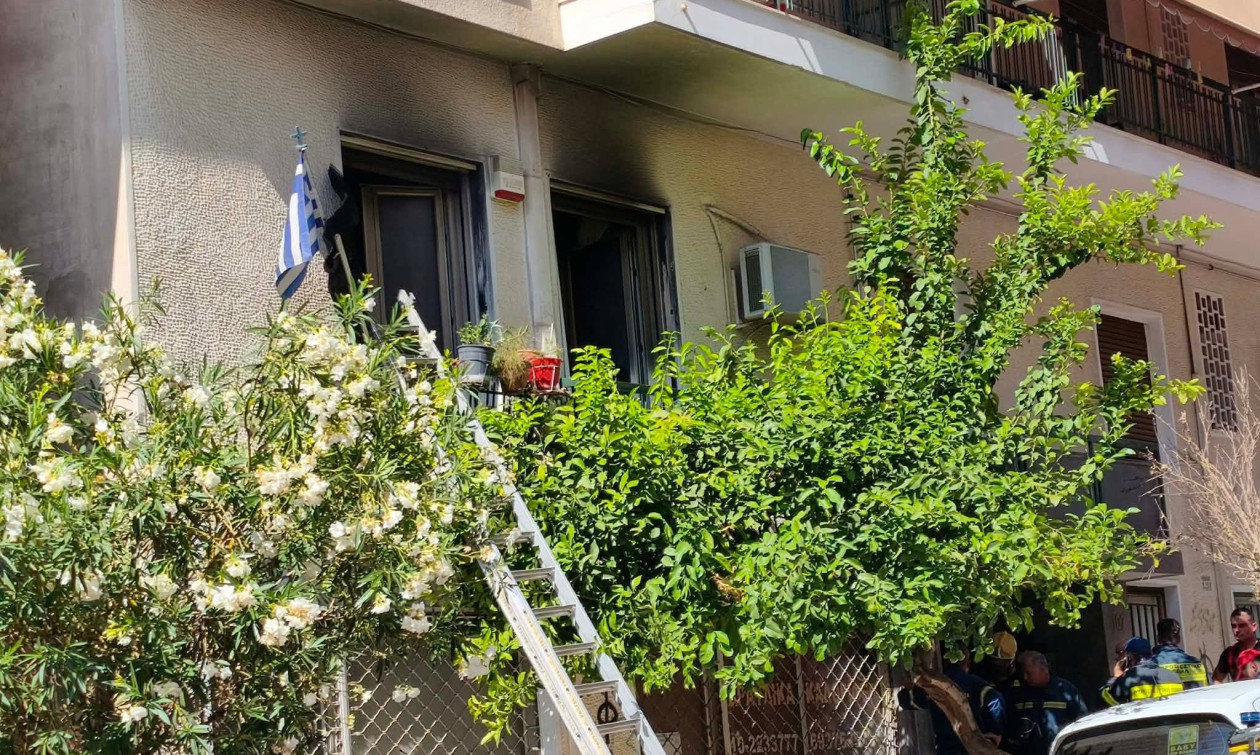 Πατήσια: Το τηλέφωνο της ηλικιωμένης - «Ο παππούς κάτι πείραξε στην κουζίνα και μυρίζει»