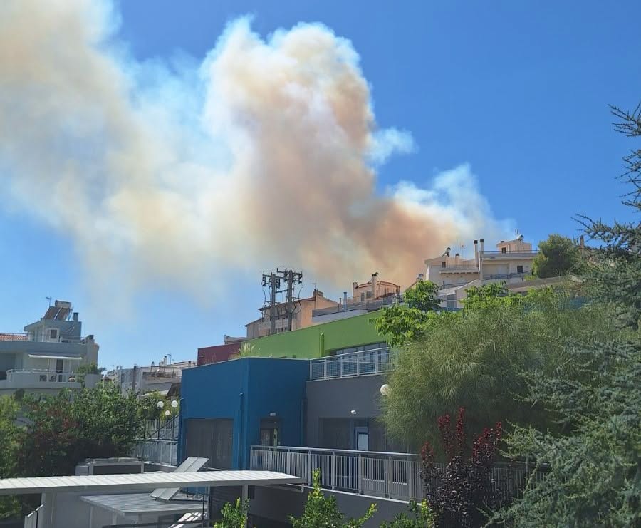 Έκλεισε η Λεωφόρος Αθηνών – Εκκενώνεται προληπτικά το Ψυχιατρικό Νοσοκομείο