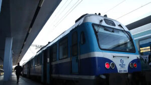 Φωτιά σε Τρένο στην Ελλάδα γεμάτο κόσμο – Τρόμος για τους επιβάτες