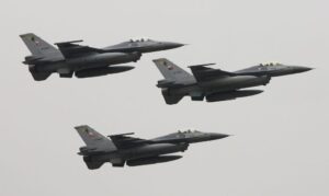 Νέα πρόκληση της Τουρκίας στο Αιγαίο: Παραβιάσεις από τρία UAV
