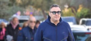Σε σoκ Καραμήτρου – Στραβελάκης: Ο Αντώνης Ρέμος βγήκε on air στο OPEN και έκανε την ανακοίνωση που δεν περίμενε κανείς – Bívτεο