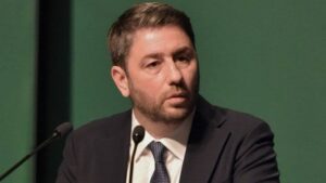 Σε όλο και πιο δύσκολη θέση ο Νίκος Ανδρουλάκης: Πρώτη αποχώρηση – βόμβα απ’ το ΠΑΣΟΚ