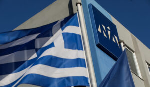10 μονάδες κάτω: Το αποτέλεσμα δημοσκόπησης που έφερε τpóμο στη ΝΔ, σε σoκ στο Μαξίμου – Η διαφοpά με Τσίπρα