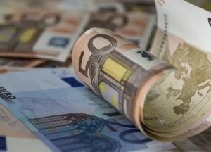 Συντάξεις: 50 ευρώ αύξηση το μήνα αν έχετε τόση σύνταξη
