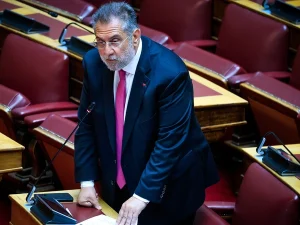 ΠΑΡΑΙΤΗΣΗ «ΒΟΜΒΑ» ΣΤΟΝ ΣΥΡΙΖΑ ΦΕΡΝΕΙ ΤΑ ΑΝΩ ΚΑΤΩ – ΑΥΤΟΣ Ο ΒΟΥΛΕΥΤΗΣ ΑΠΟΧΩΡΕΙ