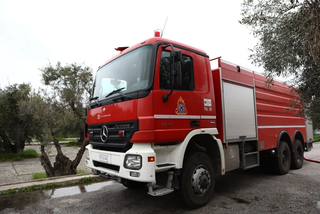 Φωτιά τώρα στη Θεσσαλονίκη: Μεγάλη κινητοποίηση της Πυροσβεστικής