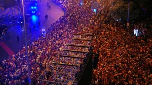 13ΧΡΟΝΟ ΑΓΟΡΙ ΕΧΑΣΕ ΤΗ ΖΩΗ ΤΟΥ ΚΑΤΑ ΤΗ ΔΙΑΡΚΕΙΑ ΤΩΝ ΠΑΝΗΓΥΡΙΣΜΩΝ ΓΙΑ ΤΗΝ ΚΑΤΑΚΤΗΣΗ ΤΟΥ ΜΟΥΝΤΙΑΛ