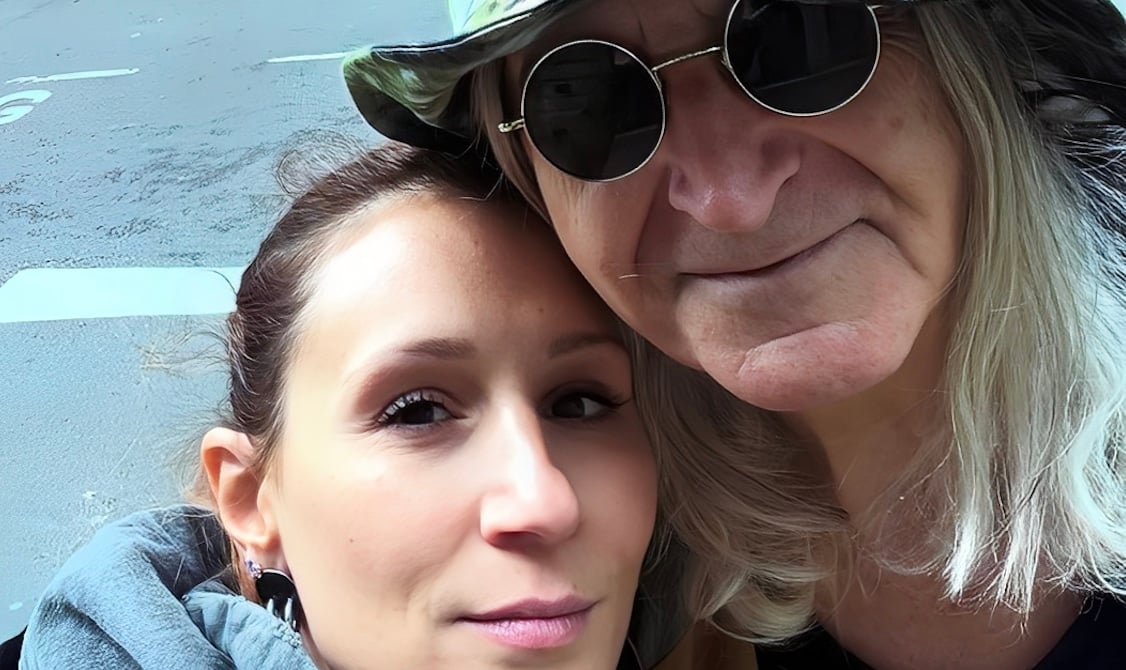 «Κουκλάκι το Καpβελάκι... Θα τρελαθώ» O γιος Φερεντίνου-Καρβέλα θα μπορούσε να είναι και μοντέλο