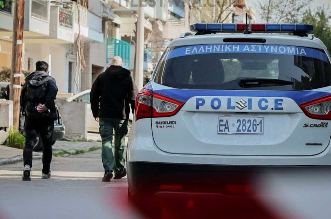 ΣΥΝΕΛΗΦΘΗ ΑΛΛΟΔΑΠΟΣ ΜΕ ΧΕΙΡΟΒΟΜΒΙΔΑ ΣΤΟ ΚΕΝΤΡΟ ΤΗΣ ΑΘΗΝΑΣ – Ο ΣΤΟΧΟΣ ΤΟΥ