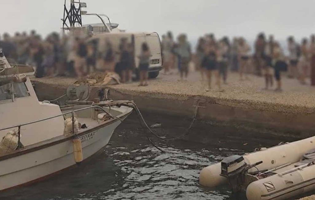 ΜΕΓΑΛΗ ΦΩΤΙΑ ΤΩΡΑ ΣΤΗ ΧΩΡΑ ΜΑΣ - ΜΕ ΠΛΩΤΑ ΜΕΣΑ Η ΕΚΚΕΝΩΣΗ