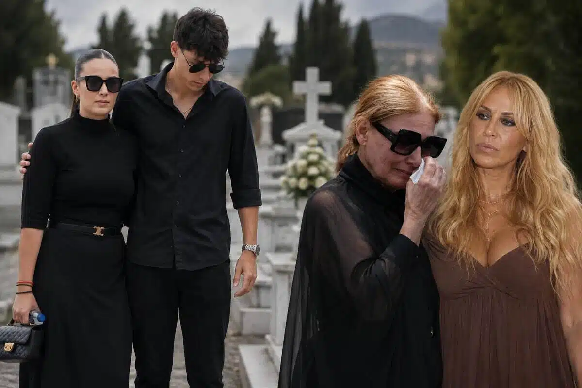 Έφτασε η Βικτώρια στο Μεσολόγγι: Με τον σύντροφο-στήριγμά της για το τρίμηνο μνημόσυνο της Γωγώς – Τι ζήτησε από τη γιαγιά της λίγο πριν φύγει για Κύπρο;