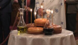 Αρτοκλασία: Τι είναι; Πότε γίνεται & τι συμβολίζει;