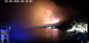 ΕΚΤΑΚΤΟ – Νέο 112 για εκκένωση στο Αίγιο – Ζητώντας από τους κατοίκους να μετακινηθούν προς την Εθνική Οδό