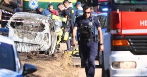 Μαθεύτηκε όλη η αλήθεια για τη γυναίκα που βρέθηκε σήμερα απανθρακωμένη στα Σπάτα με το πόδι στο γκάζι – Έτσι έχασε τη ζωή της και κάηκε