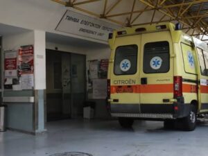 ΕΚΤΑΚΤΟ ΤΩΡΑ ΔΙΝΕΙ ΜΑΧΗ ΣΤΟ ΝΟΣΟΚΟΜΕΙΟ ΓΝΩΣΤΟΣ ΚΑΙ ΑΓΑΠΗΜΕΝΟΣ ΕΛΛΗΝΑΣ ΗΘΟΠΟΙΟΣ