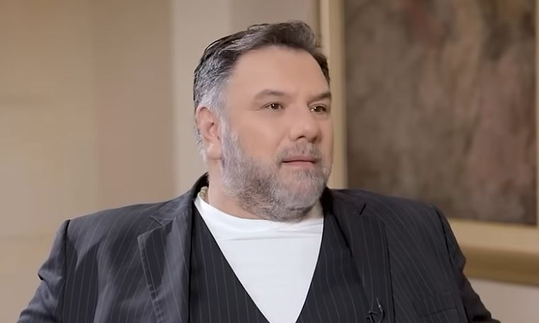 ΕΚΤΑΚΤΟ ΤΩΡΑ: Δύσκολες ώρες για τον Γρηγόρη Αρναούτογλου
