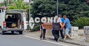 Ομολόγησε ο 55χρονος στον Μυστρά: Είχε για 2,5 χρόνια στον καταψύκτη τον νεκρό πατέρα του για να παίρνει τη σύνταξή του και της μητέρας του