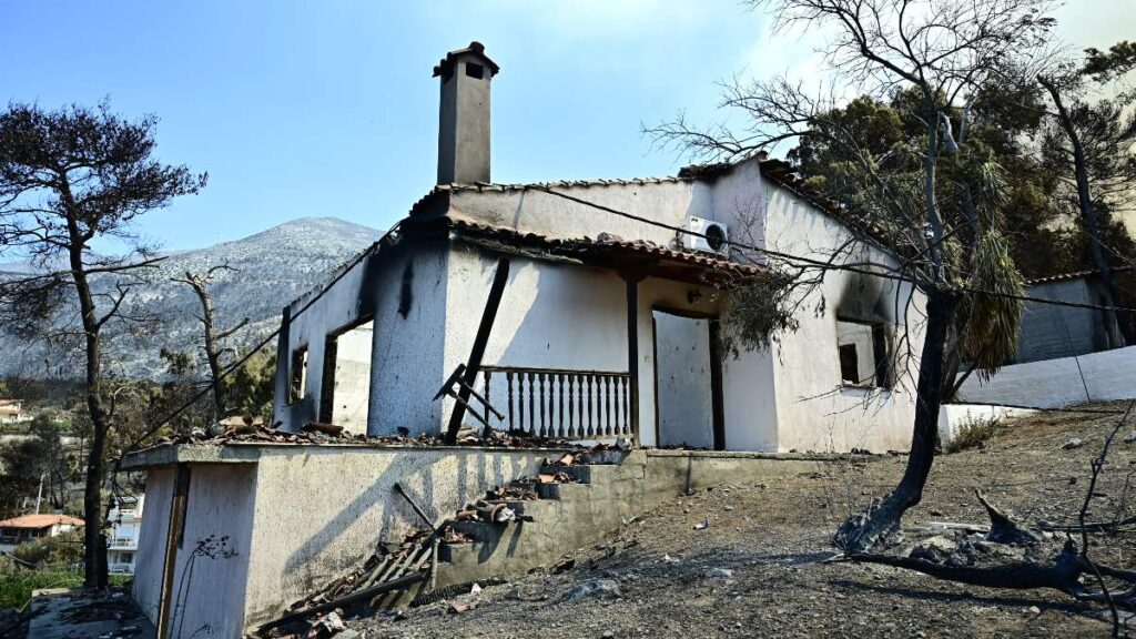 Έκτακτη είδηση σoκ – Συνελήφθη ο δήμαρχος για την μεγάλη φωτιά – Ο λόγος