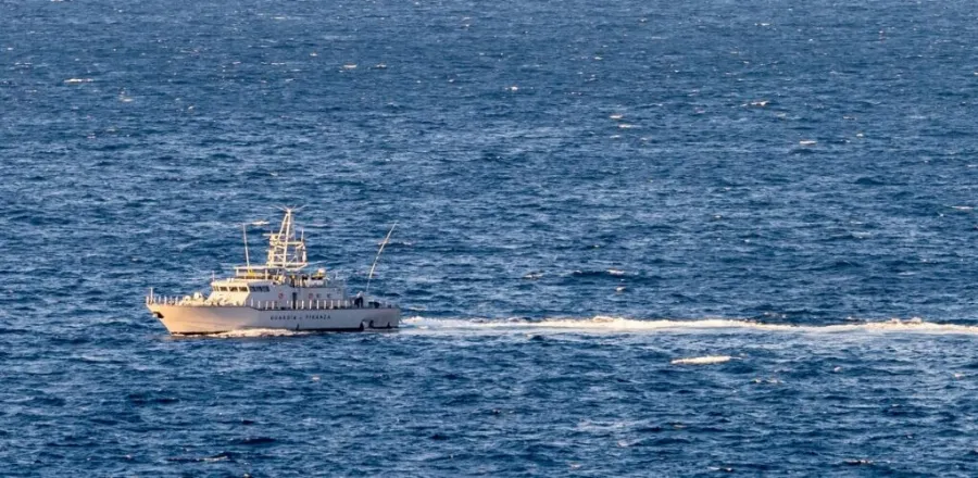 Αναποδογύρισε πλοίο με 279 επιβαίνοντες