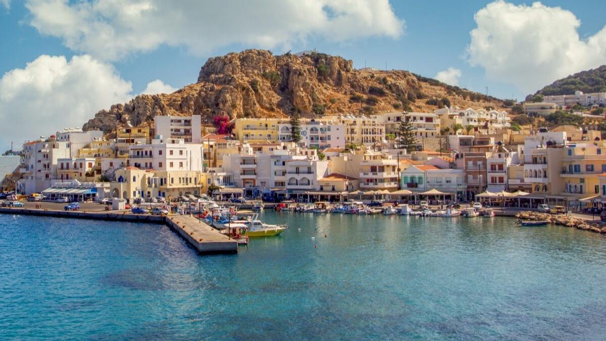 ΕΚΤΑΚΤΟ - Τσουχτερό πρόστιμο σε όσους κολυμπάνε σε αυτές τις παραλίες στη χώρα μας - Ο λόγος