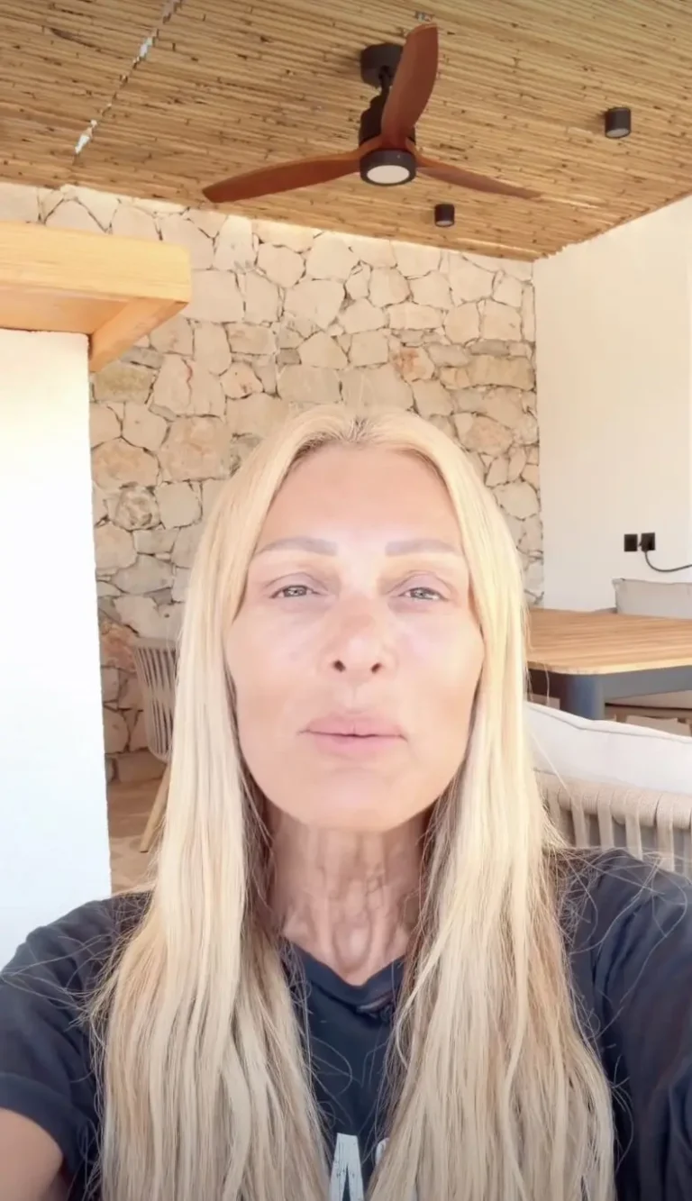 Σοκ με Νατάσα Θεοδωρίδου: Δείτε την Αμακιγιάριστη στο Instagram – «Πόσο όμορφη είναι η ζωή»