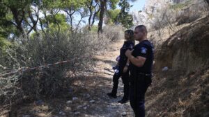 ΕΚΤΑΚΤΟ – Εντοπίστηκε σορός στον Λυκαβηττό κοντά στο εκκλησάκι των Αγίων Ισιδώρων