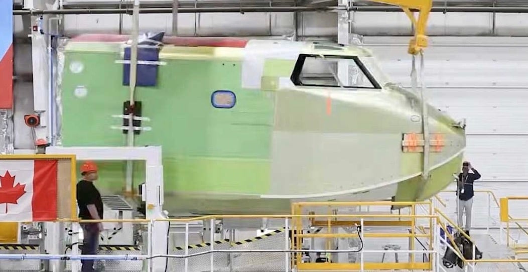 Canadair 515: Οι πρώτες εικόνες από την κατασκευή του αεροσκάφους που θα επιχειρεί και τη νύχτα στα μέτωπα της φωτιάς