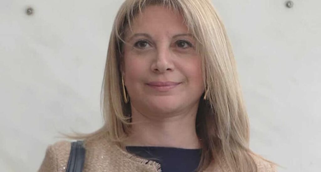 Νέα αποχώρηση με αιχμές από την «Ελπίδα για Δημοκρατία» – «Δεν με εκφράζει πλέον»