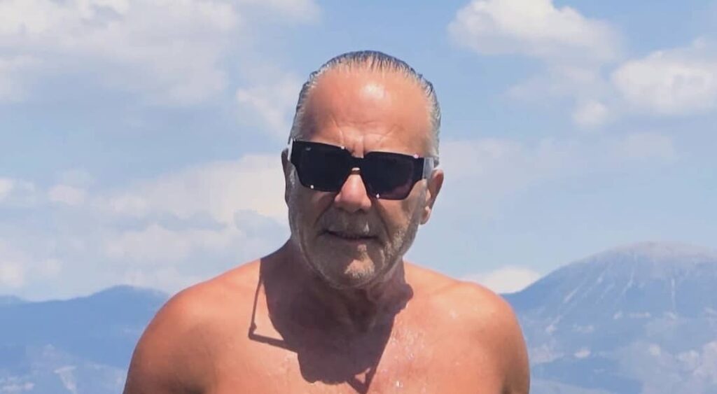 Πασίγνωστος Έλληνας 64χρονος ηθοποιός εντυπωσιάζει με την τρομερή φυσική του κατάσταση