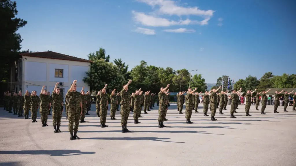 Έκτακτη απόφαση για την στρατιωτική θητεία – Η μεγάλη αλλαγή