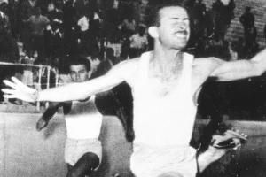 ΕΚΤΑΚΤΟ ΤΩΡΑ – Θλίψη σε όλη την χώρα – Πέθαvε ο Μιχάλης