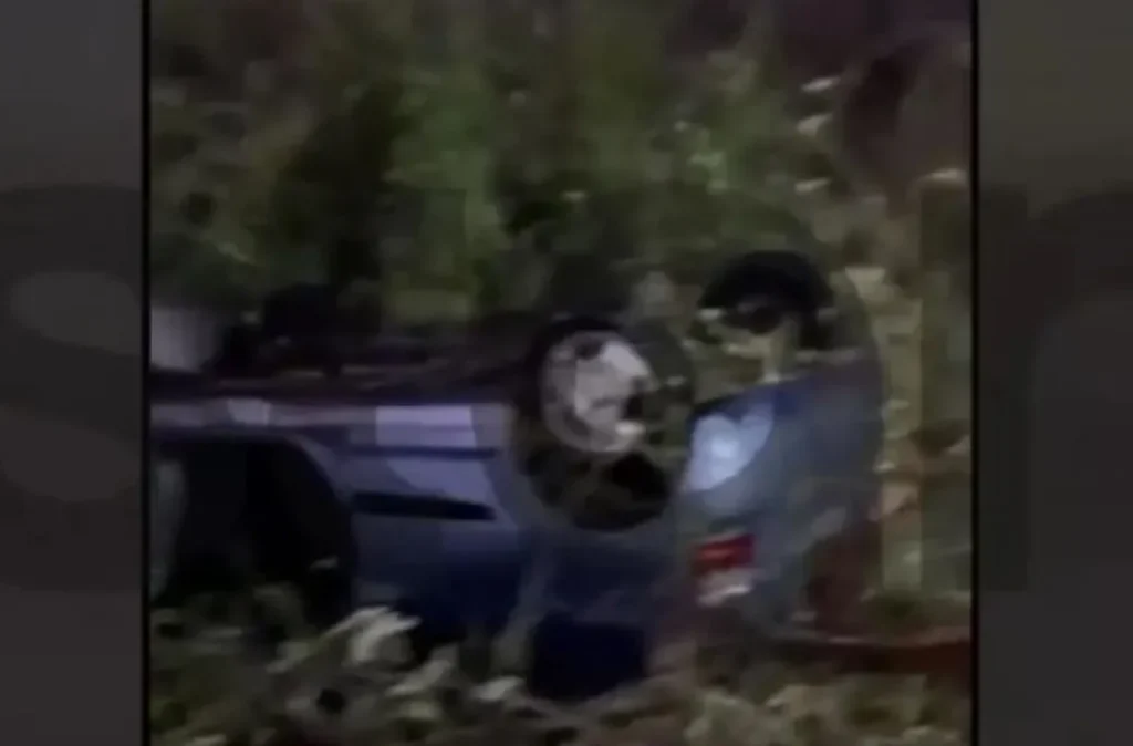 ΕΚΤΑΚΤΟ ΤΩΡΑ Θανατηφόρο τροχαίο με νεκρή γυναίκα – Έπεσε με το ΙΧ σε βαθύ ρέμα
