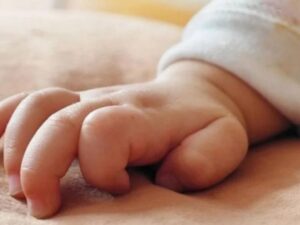 Φρίκη με βρέφος στην Κυψέλη – Σοκ με αυτό που μόλις έγινε γνωστό – Του έκαναν…