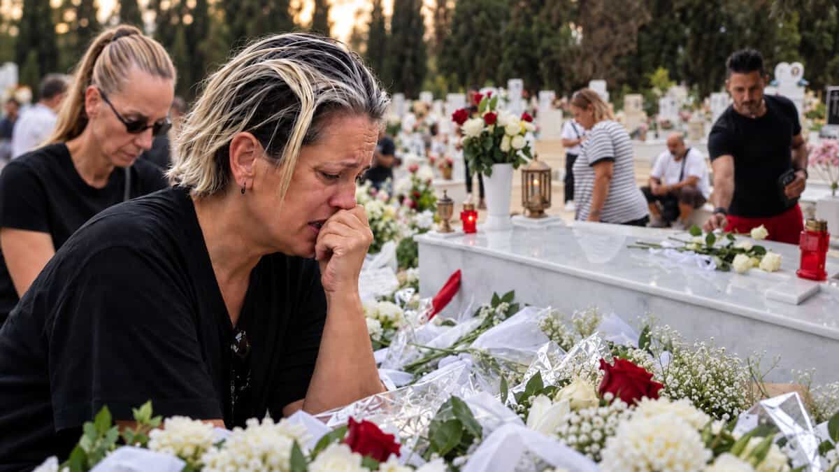 Αποκάλυψη: Πότε θα γίνει το μνημόσυνο για τα σαράντα του Μαζωνάκη - Η αυστηρή εντολή της Βάσως