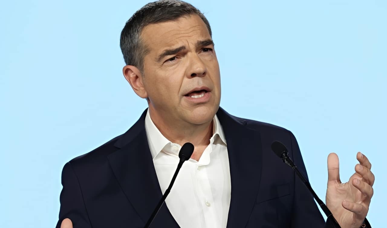 «Πατριωτική εισφορά» στους έχοντες και τέλος η προκαταβολή φόρου - Η οικονομική συνταγή του Τσίπρα