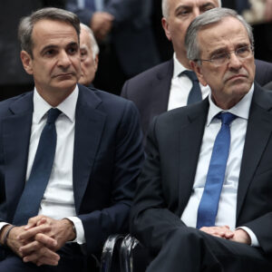 Μόλις “έσκασαν” οι νέες δημοσκοπήσεις – Πόσες μονάδες χάνει ο Μητσοτάκης από το κόμμα Σαμαρά