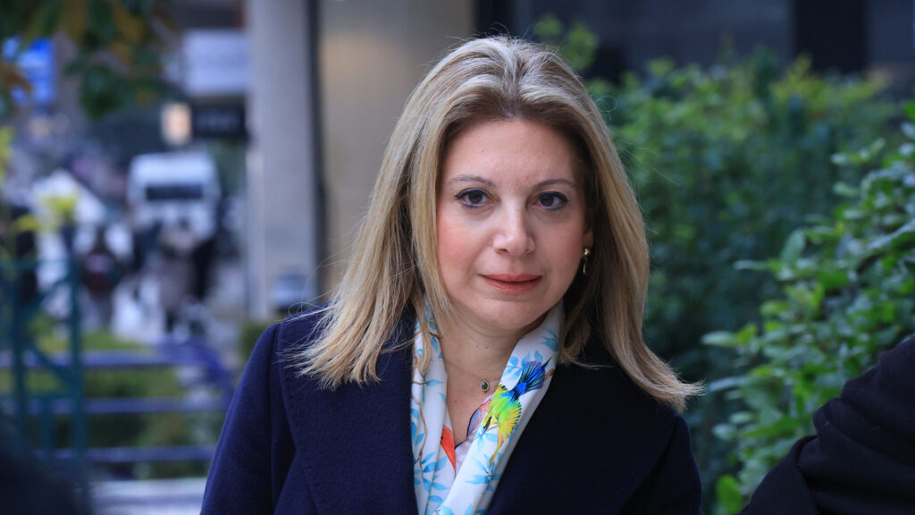 Δεν το περίμεναν αuτό: Η Καρυστιανού έκανε την κίνηση ματ που της δίνει το πρόβαδισμα