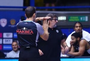 Δηλώσεις που θα συζητηθούν από Τρινικιέρι μετά το Ολυμπιακός-ΠΑΟΚ